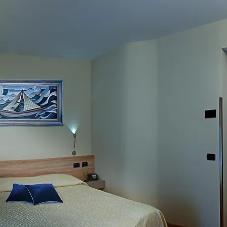Hotel Savoia 3*