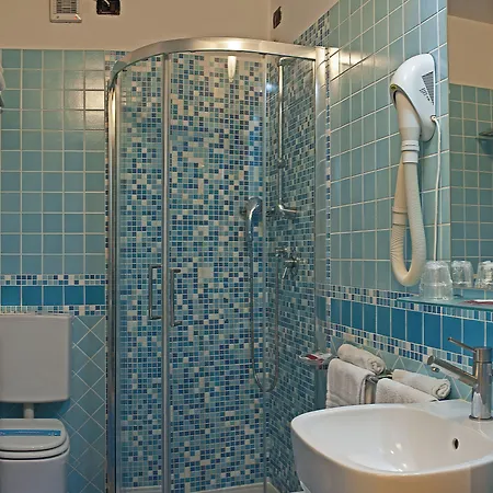 Savoia Ξενοδοχείο 3*